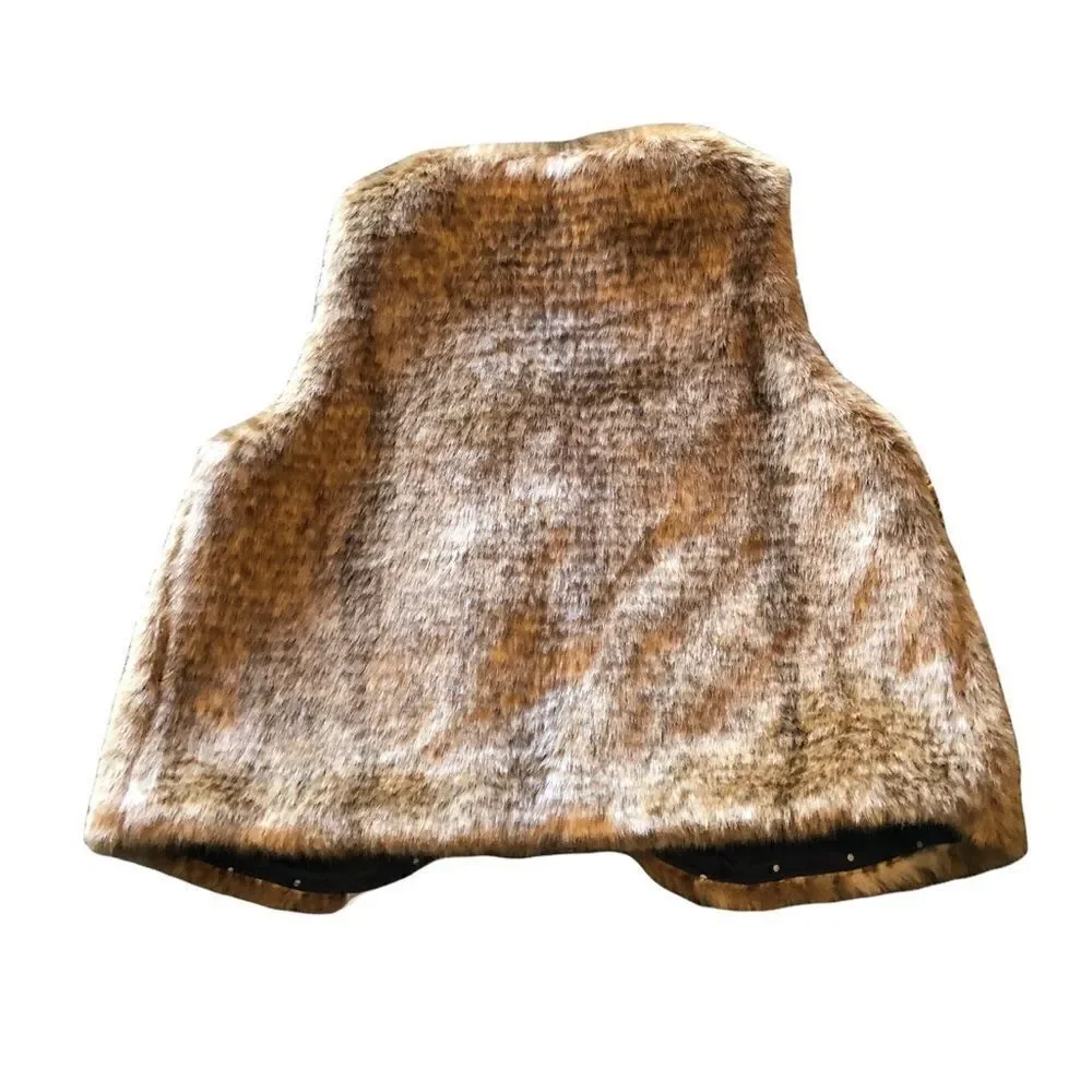 OshKosh B’Gosh faux fur infant vest size 12 months‎